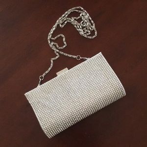 Rhinestone & silver chain evening bag 👑💎